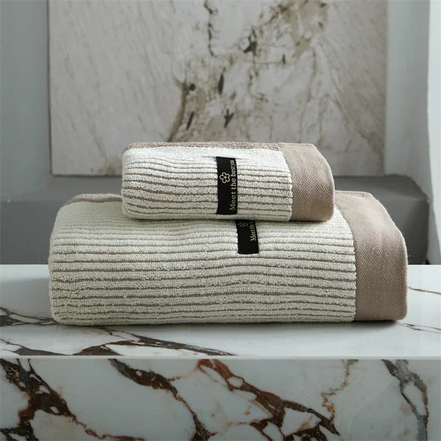 PureSoft – Luxurious bath towel made from 100% organic cotton