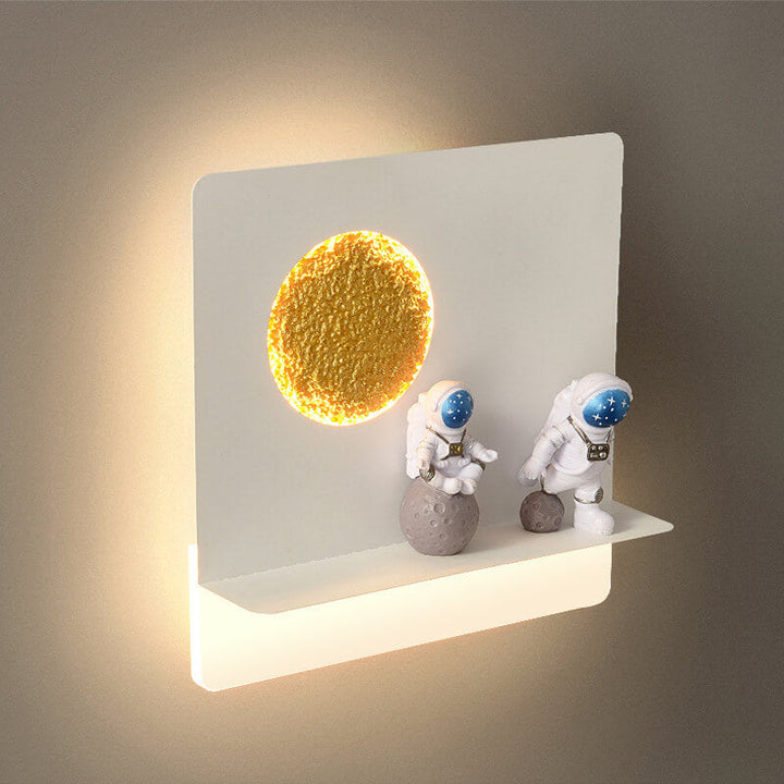 Contemporary Creative Iron Resin Round Astronaut LED Wall Light Lamp for Bedroom