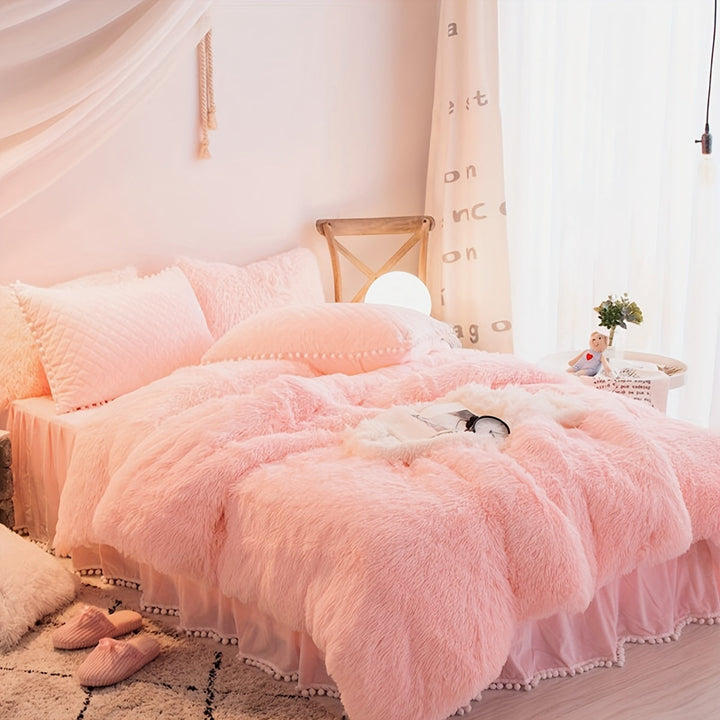 Three-Piece Velvet Bedding Set with Velvet Finish