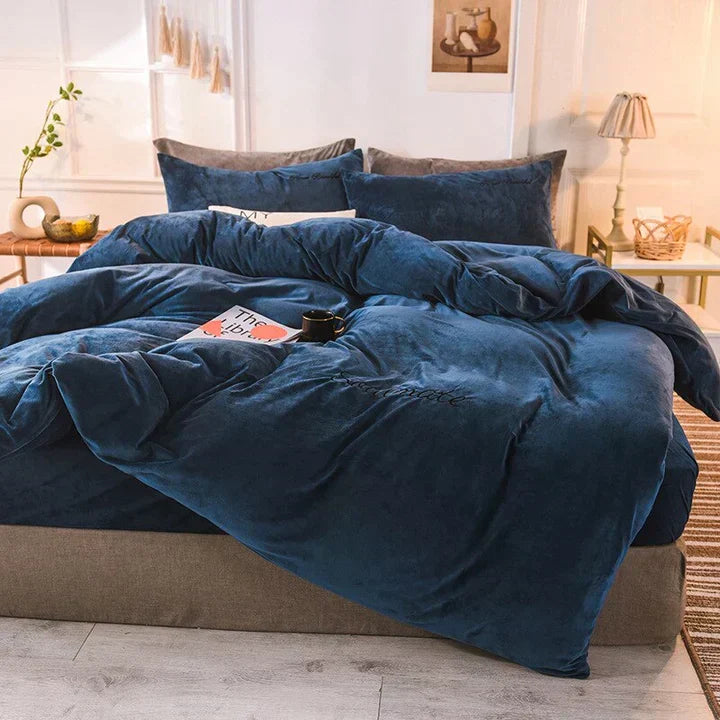 Bedding - Cozy fleece bedding for an unparalleled sleeping experience
