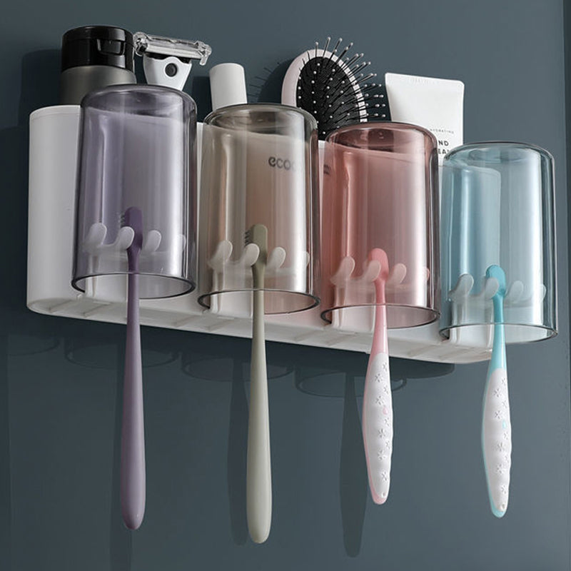 Gap-free toothbrush holder