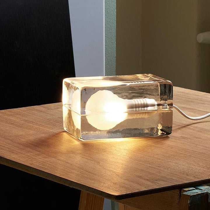 BrightCube – Minimalistic Table Lamp with Transparent Glass Cube