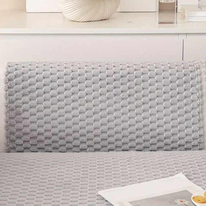 CozySlip - The ultimate non-slip sofa cover for more comfort and style