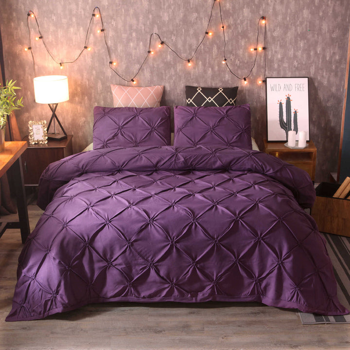 丨 Embroidered Craft Three-piece Bedding Set (Pillowcase &amp; Quilt Cover)