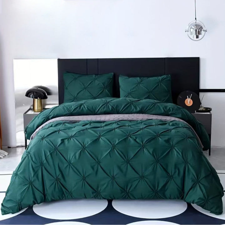 丨 Embroidered Craft Three-piece Bedding Set (Pillowcase &amp; Quilt Cover)