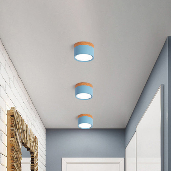 Modern Macaron Ceiling Light – Compact Metal/Wood Flush Mount Lighting for Kitchen and Bar in Yellow, Blue, and Black