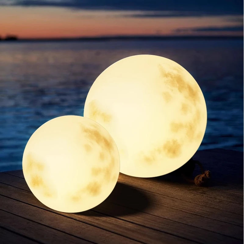 Garden lamp in the shape of the moon