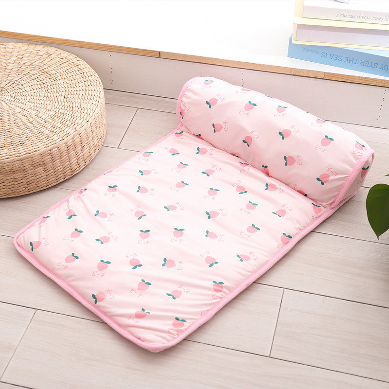 Pet Summer Cool Bed Ice Silk Cooling Mat for Dogs &amp; Cats |