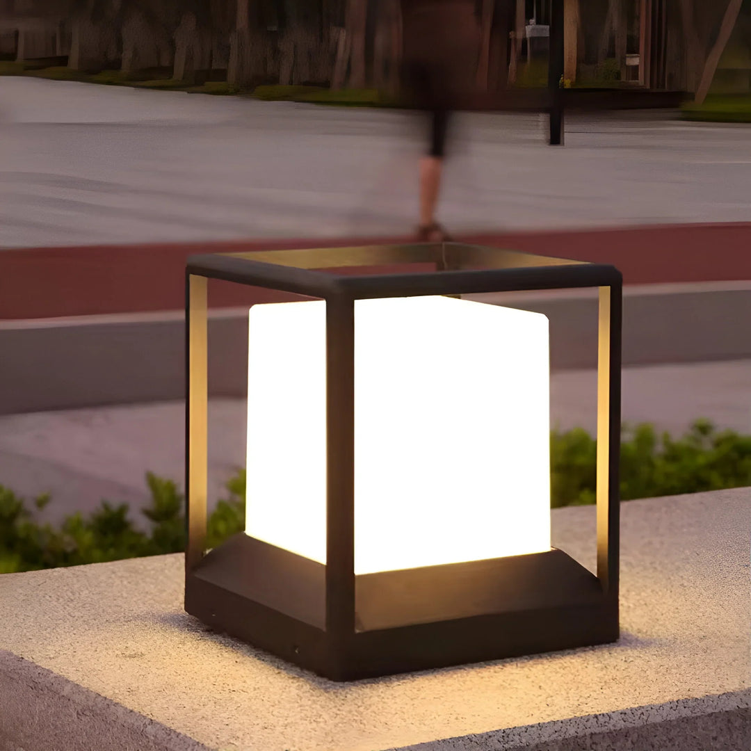 TerraGlow – Solar Patio &amp; Garden Light