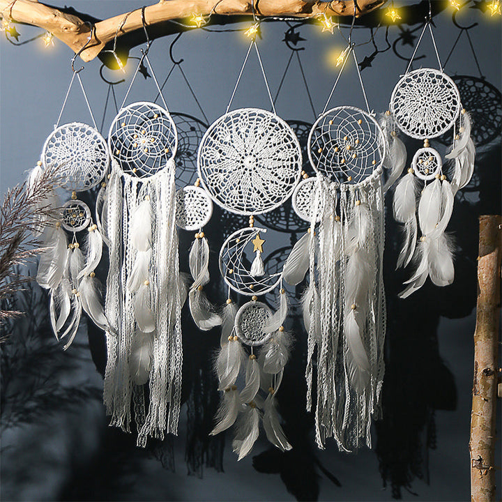 Dream catcher moon and stars hang over the bed (5 pieces)