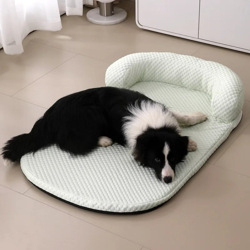 Cooling mat for pets with silk cover |