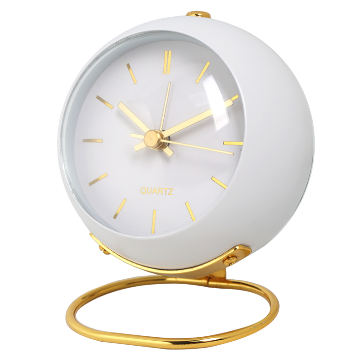 Minimalistic round table clock