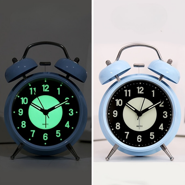 LuminousTime - Elegant Metal Alarm Clock with Gentle Lighting for Peaceful Mornings and Nights