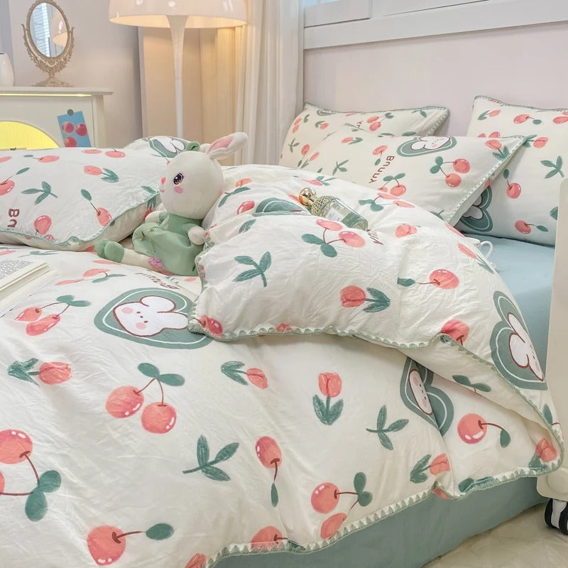 Blossom &amp; Berry Dream Bedding Set 4pcs Floral Duvet Cover