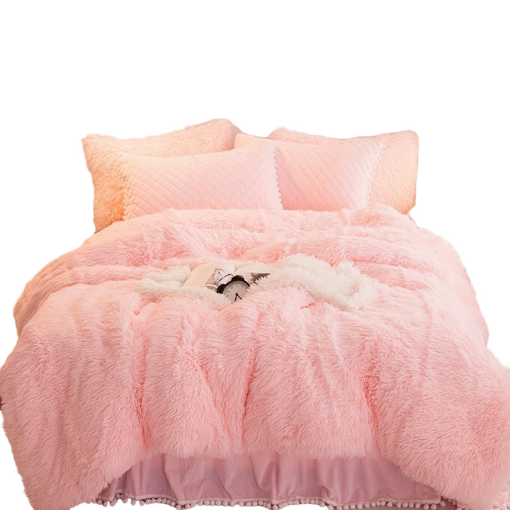 Three-Piece Velvet Bedding Set with Velvet Finish