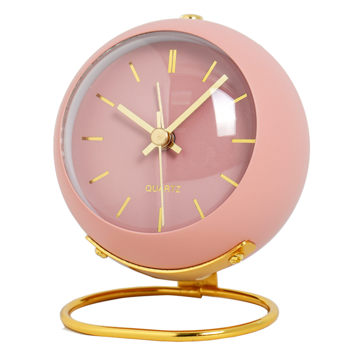 Minimalistic round table clock