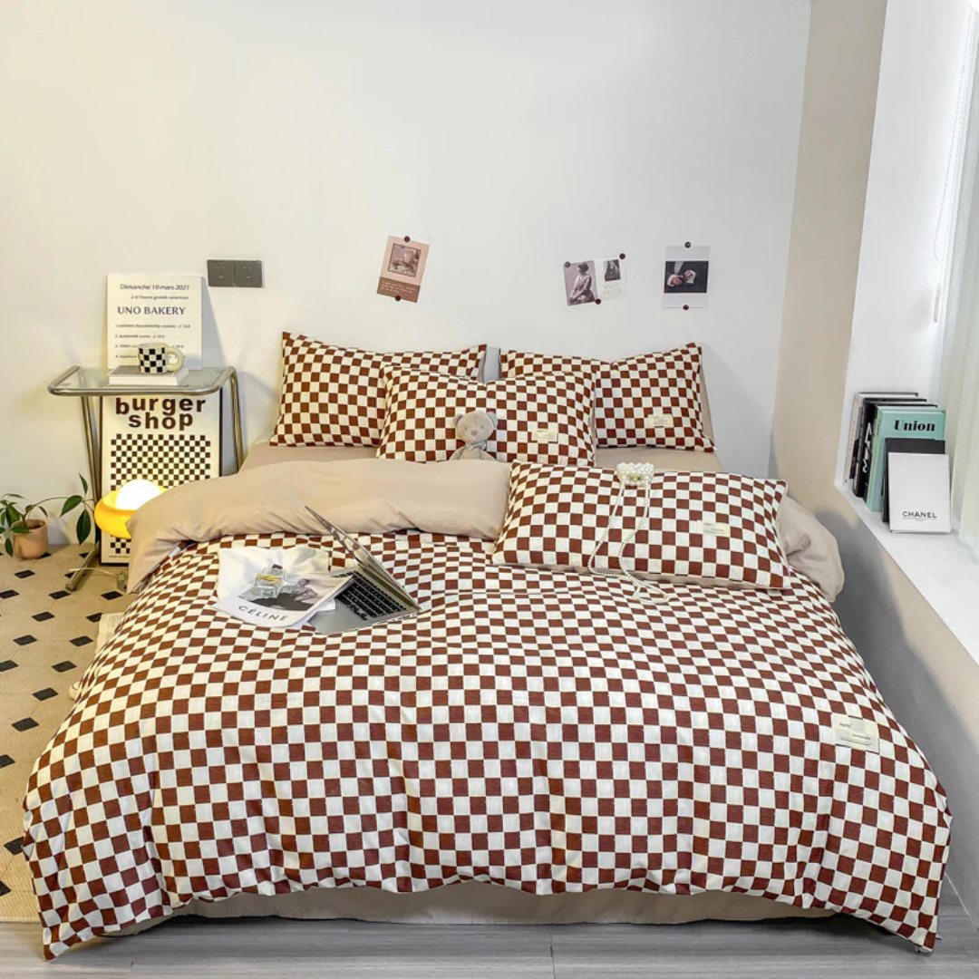 Luxury Duvet Cover with Checkered Pattern