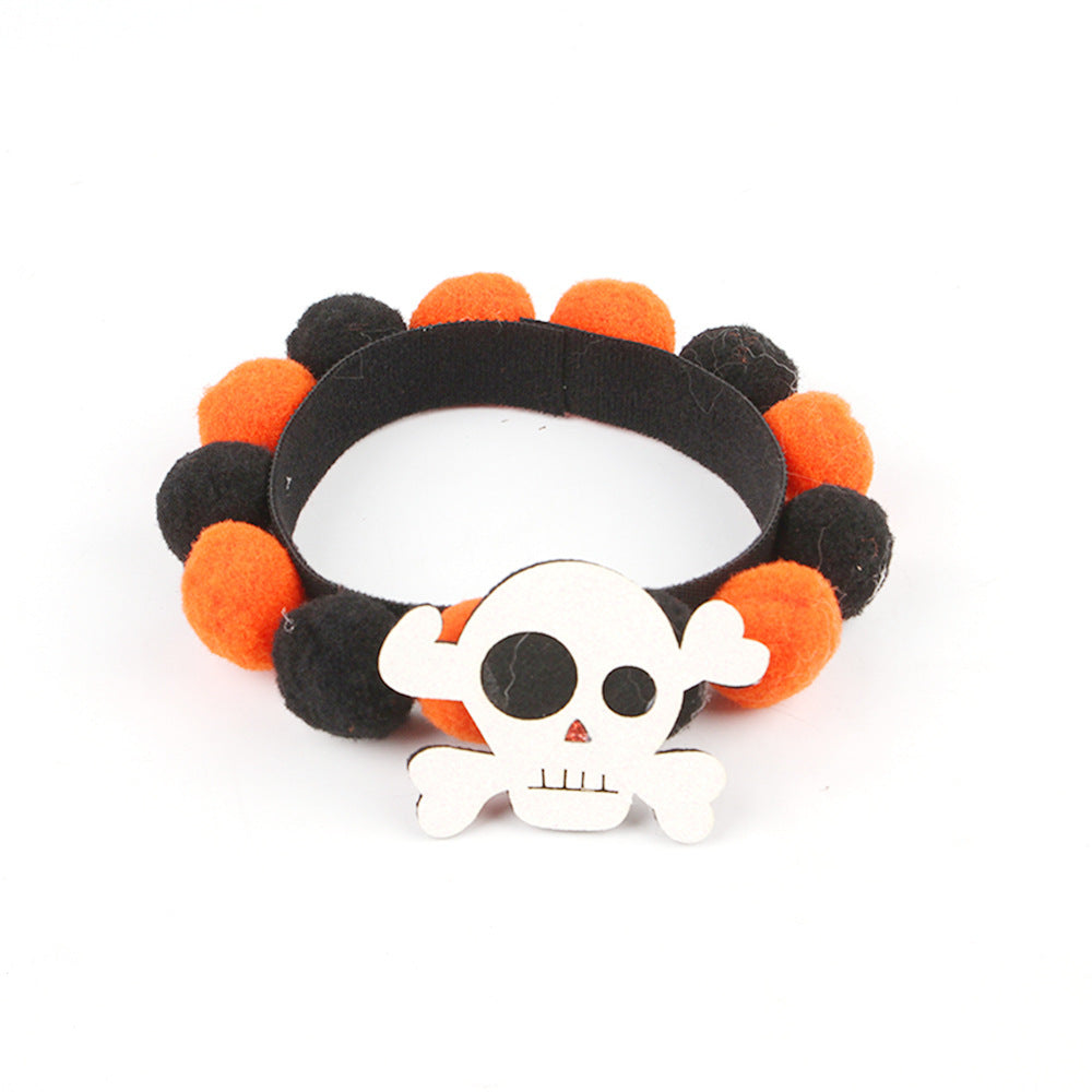Halloween Pet Collar – Adjustable Dog and Cat Neck with Pumpkin and Skull Designs