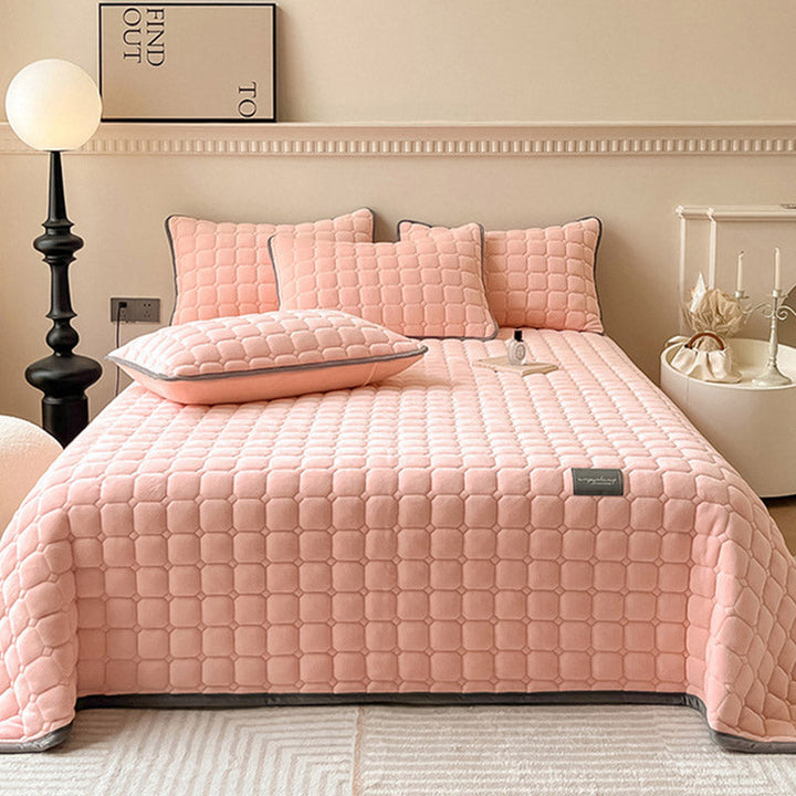 Modern Soft Throw Blanket with Square Texture – Stylish Fluffy Bed &amp; Sofa Cover