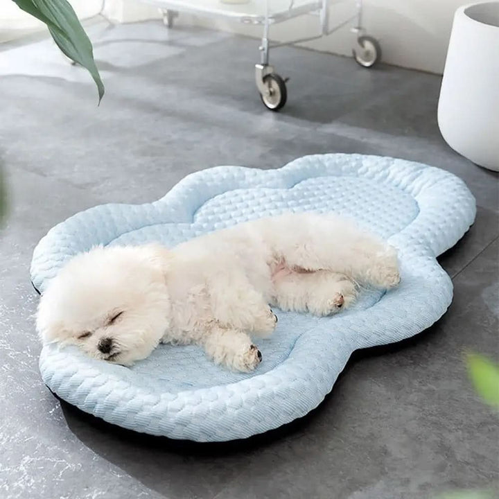WolkenRuhe Cooling Mat – Stylish, soft and temperature regulating