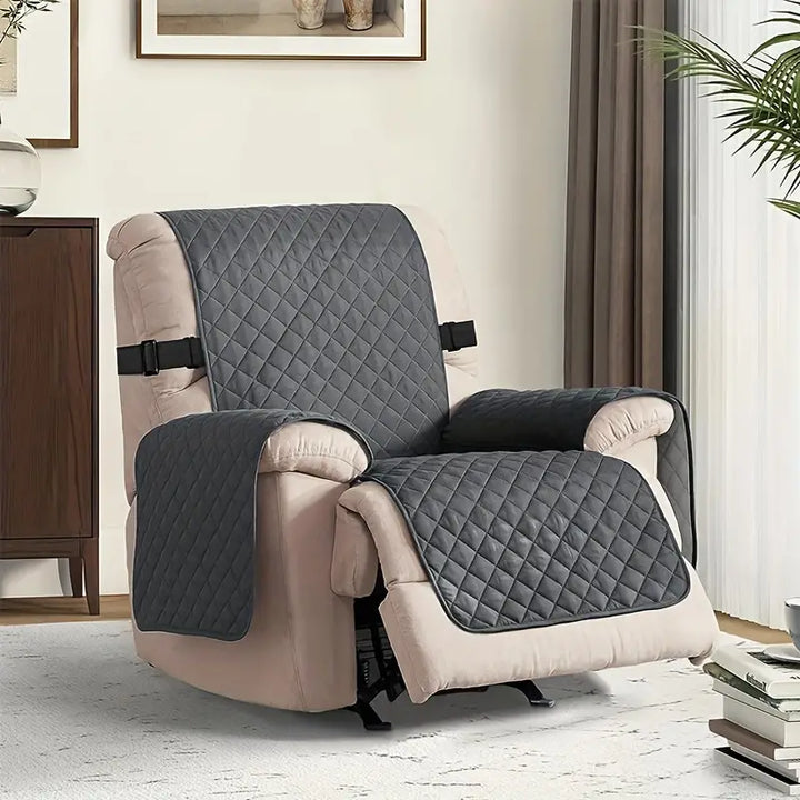 Cover for extendable armchairs – anti-slip protection and premium comfort