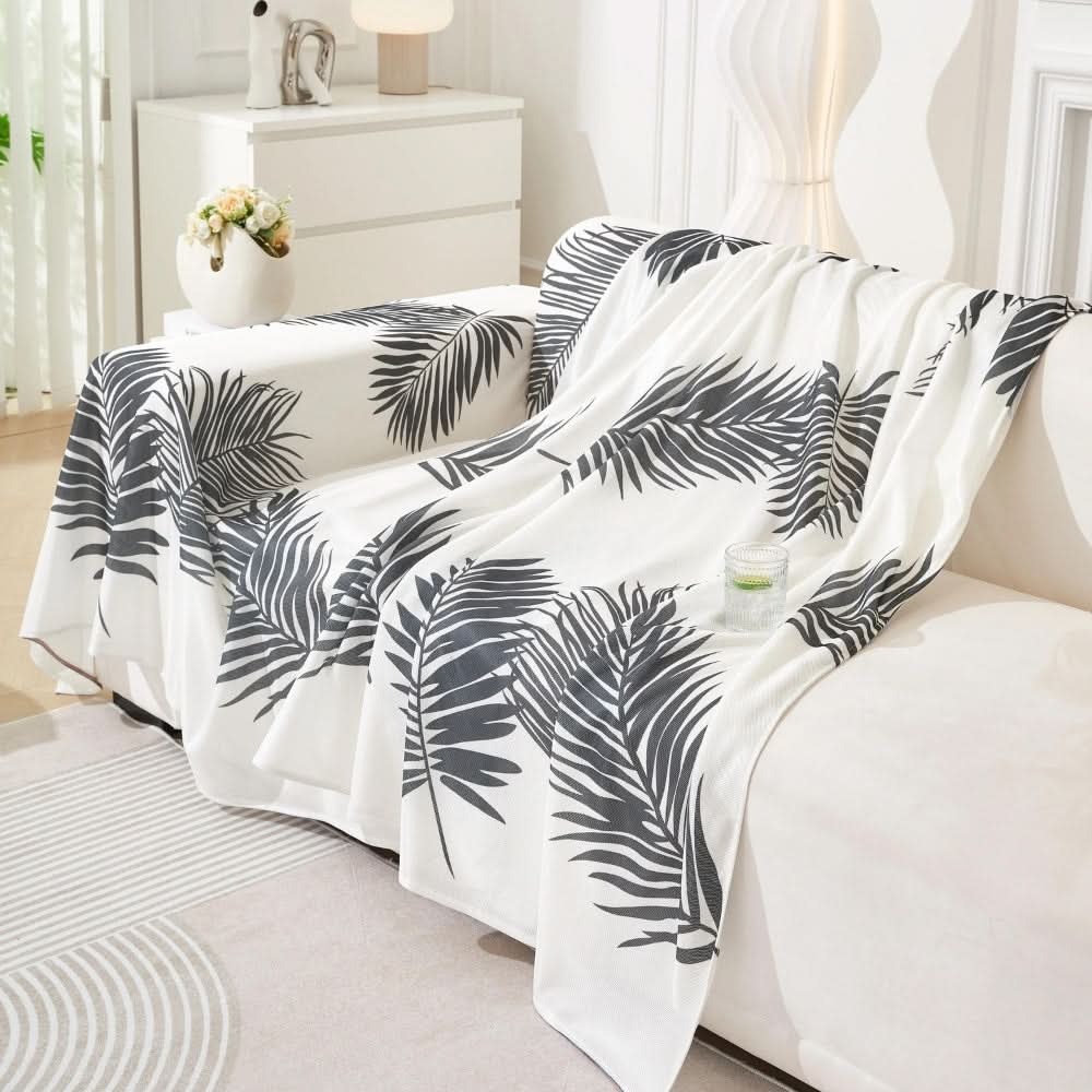 FreshLeaf - Enchanting, airy sofa cover