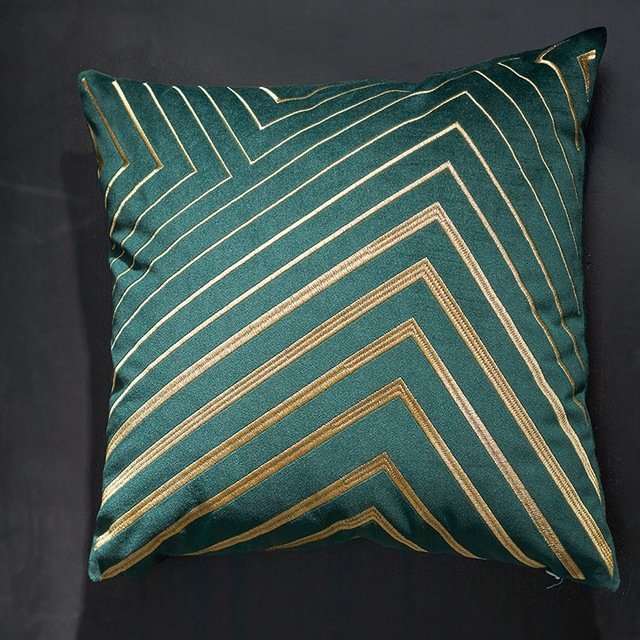 Luxurious geometric cushions - Elegance for the living room and the bedroom