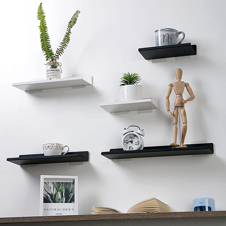 Simple metal shelf organizer