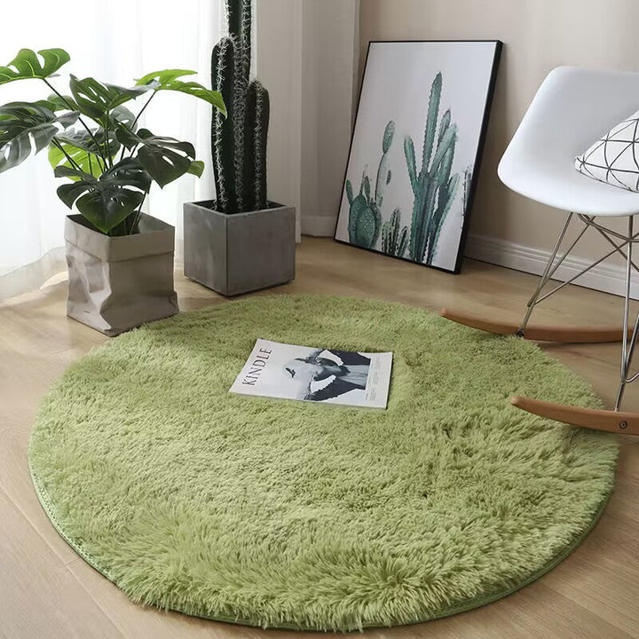 Cozy soft round rug
