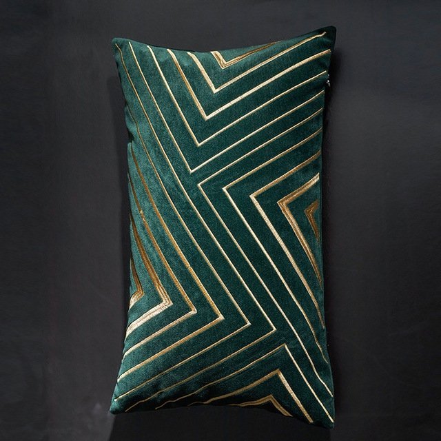 Luxurious geometric cushions - Elegance for the living room and the bedroom
