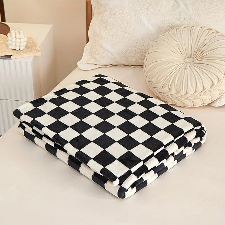 Classic Check Blanket – Soft and Warm Blanket for Sofa and Bedroom