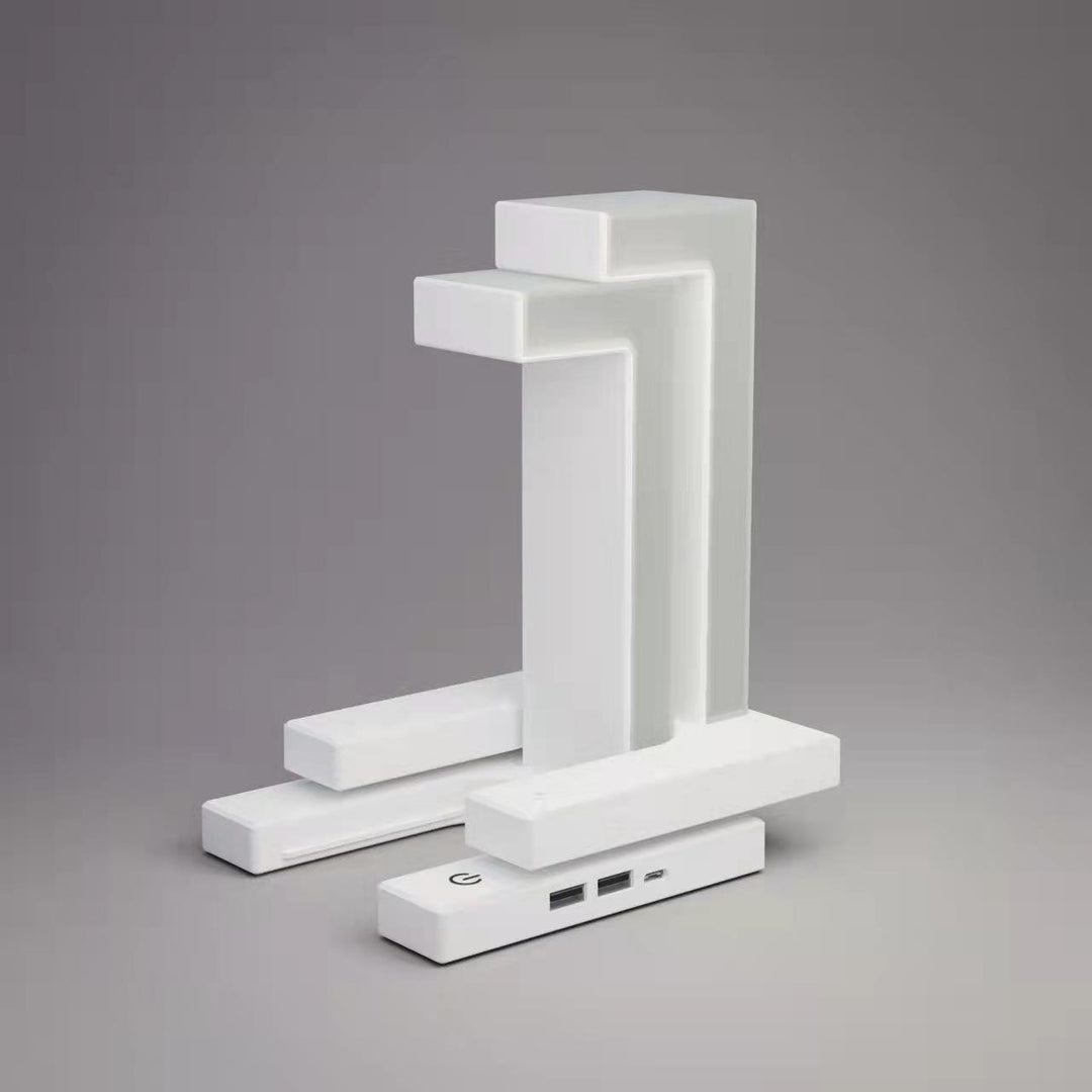 Wireless Charger - GlowCharge - Fast Charging - Magical Atmosphere in the Room