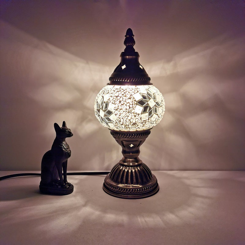 Traditional Tiffany Oval Glass Iron 1-Light Table Lamp for the Living Room