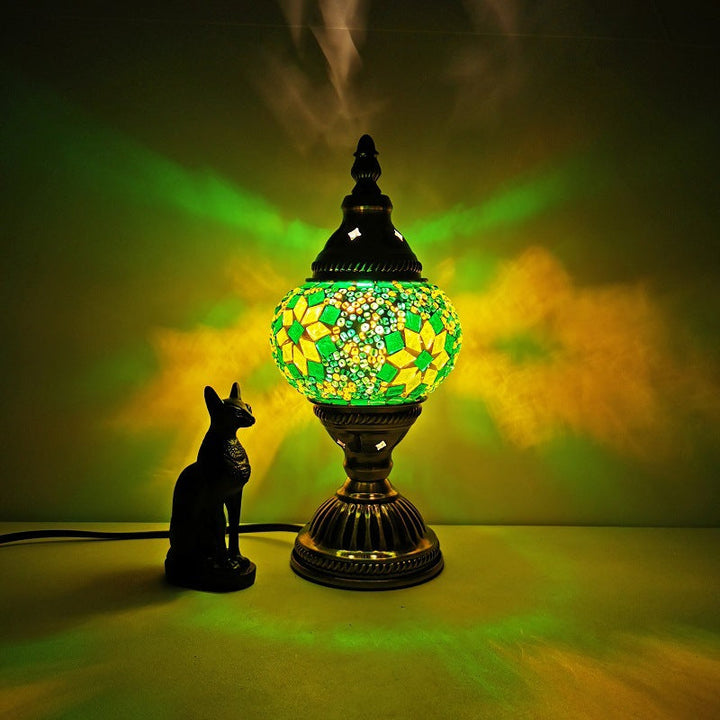 Traditional Tiffany Oval Glass Iron 1-Light Table Lamp for the Living Room