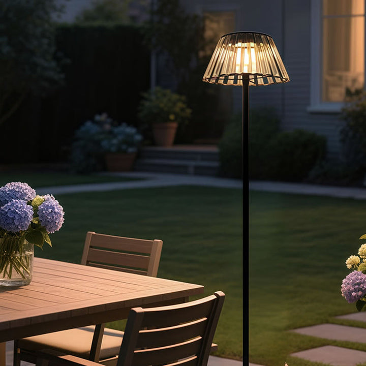 Contemporary Industrial Waterproof Solar USB Iron Glass Outdoor LED Standing Floor Lamp For Garden |