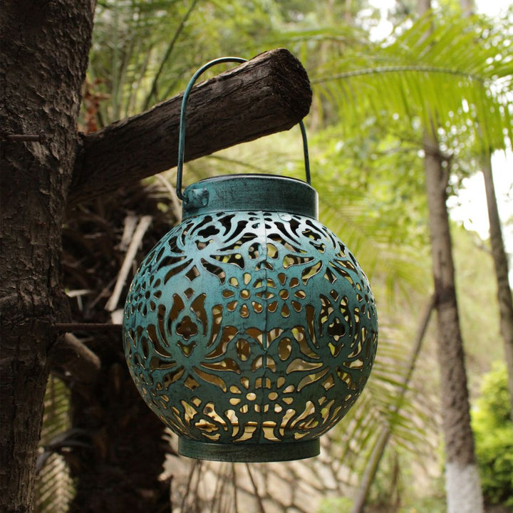 SolarLotte – Cozy garden lantern with solar energy