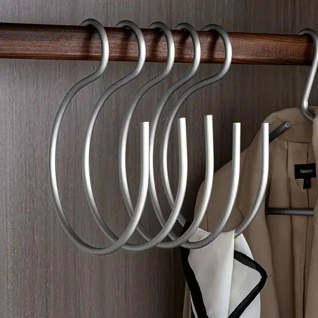 S-shaped hanger - Elegant and space-saving metal wardrobe hanger (Set of 5)