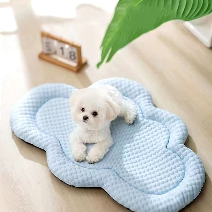 WolkenRuhe Cooling Mat – Stylish, soft and temperature regulating