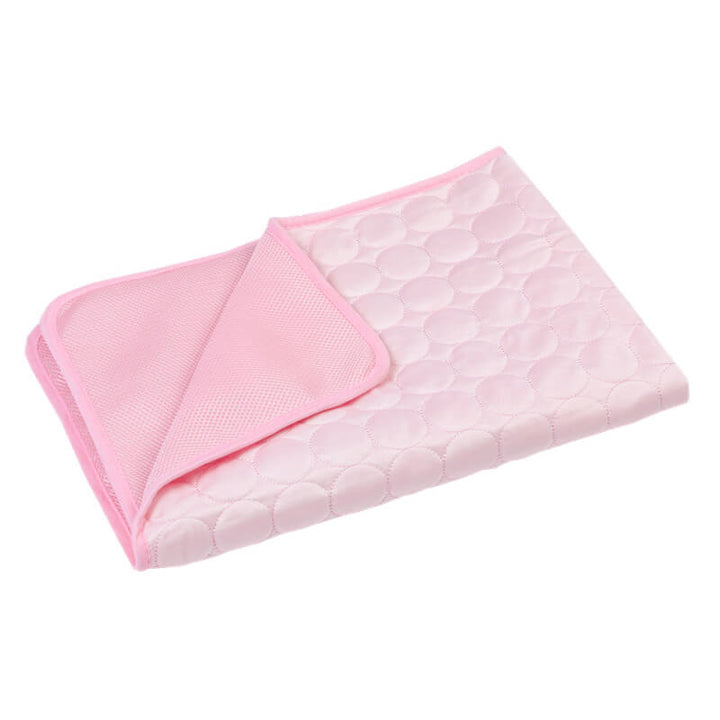 Self-Cooling Mat for Four-Legged Friends Ideal for Hot Summer