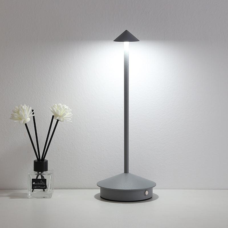 Portable table lamp - Cordless lamp inspired by dimmable Pina Pro