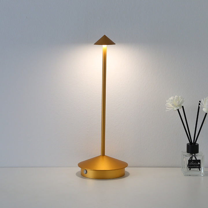 Portable table lamp - Cordless lamp inspired by dimmable Pina Pro