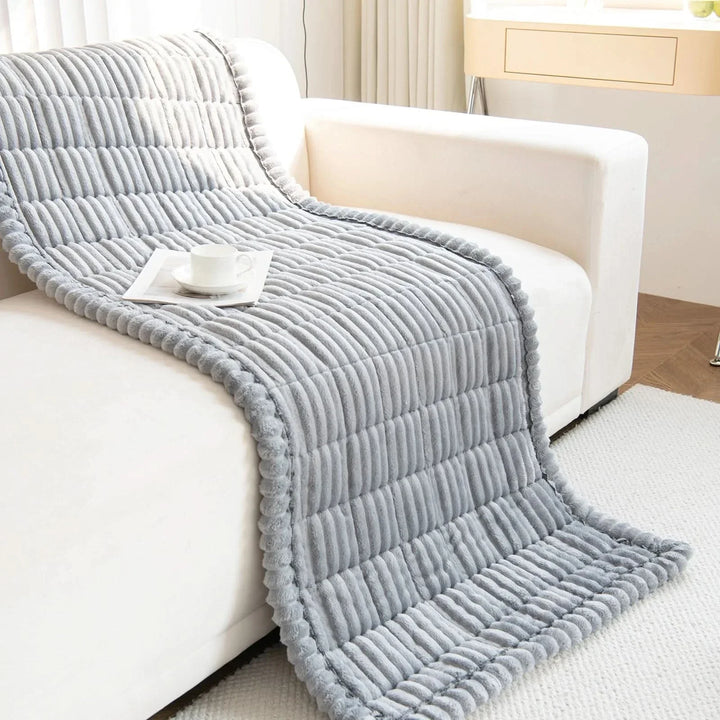 WarmHaven - Premium-Jacquard-Sofa cover for all-year comfort