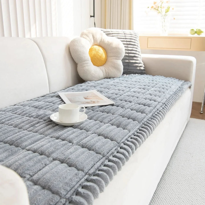 WarmHaven - Premium-Jacquard-Sofa cover for all-year comfort