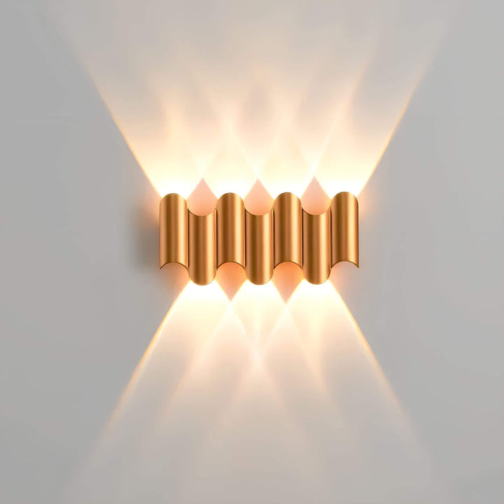 Aluminum Wall Lamp