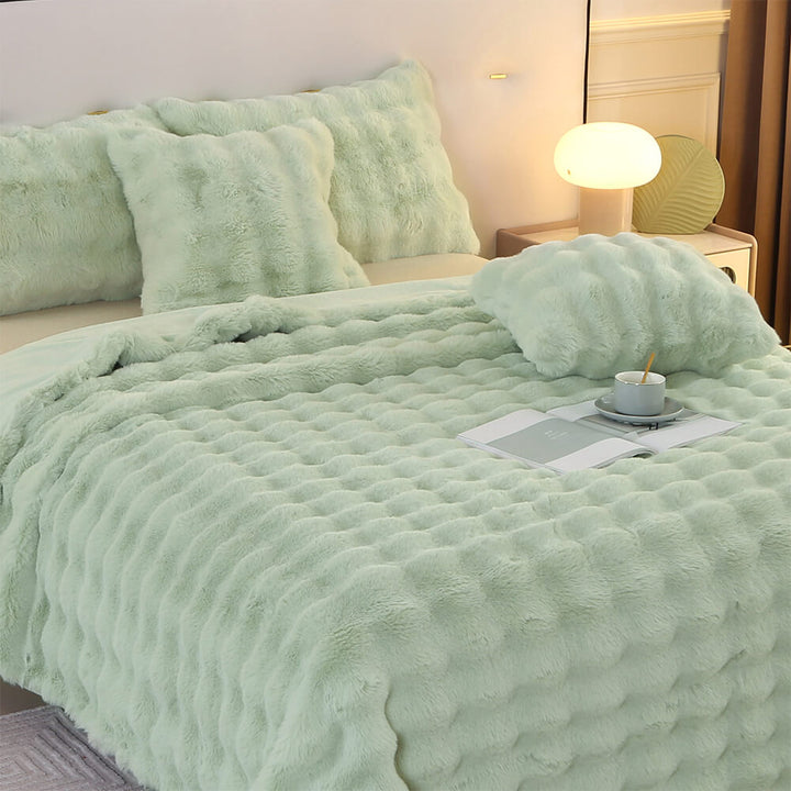 Premium Bubble Double Layer Thick Faux Rabbit Fur Blanket
