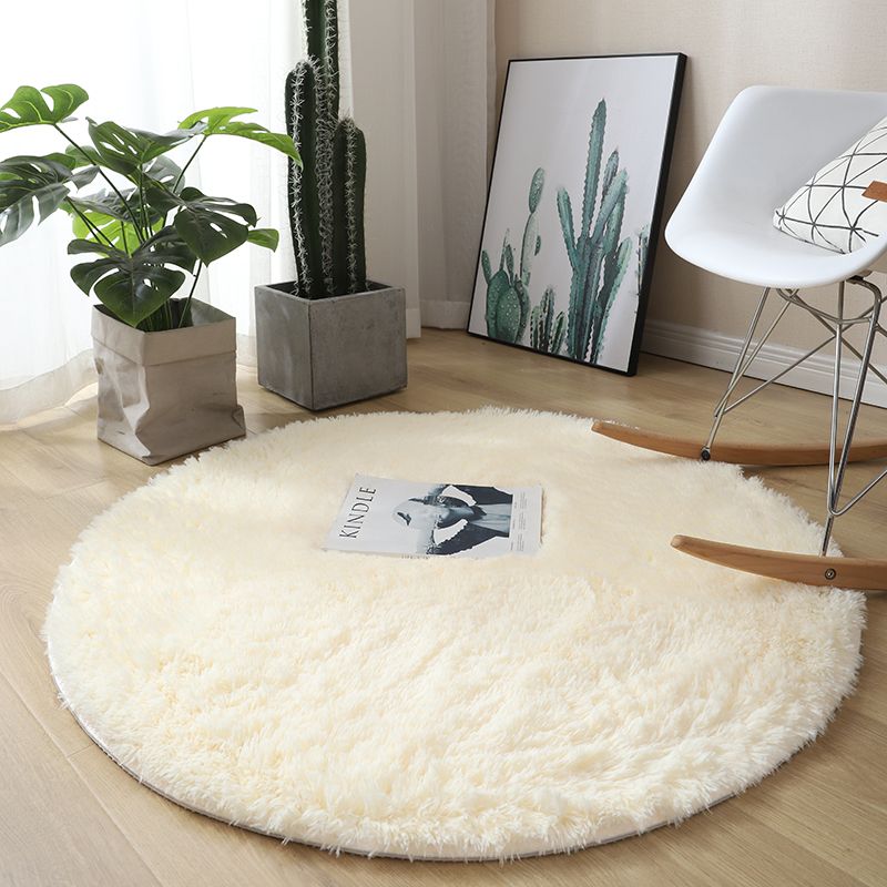 Cozy soft round rug