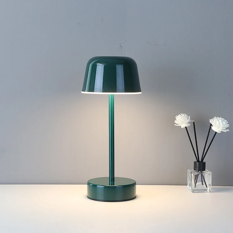 PRISMA PULSE FLARE – Dynamic LED Table Lamp