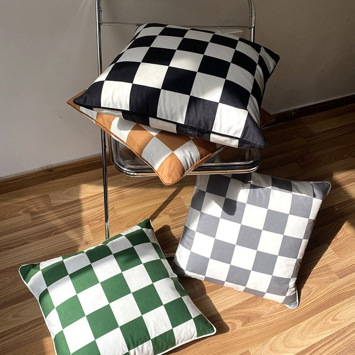 Mattes Checkerboard Pillowcase