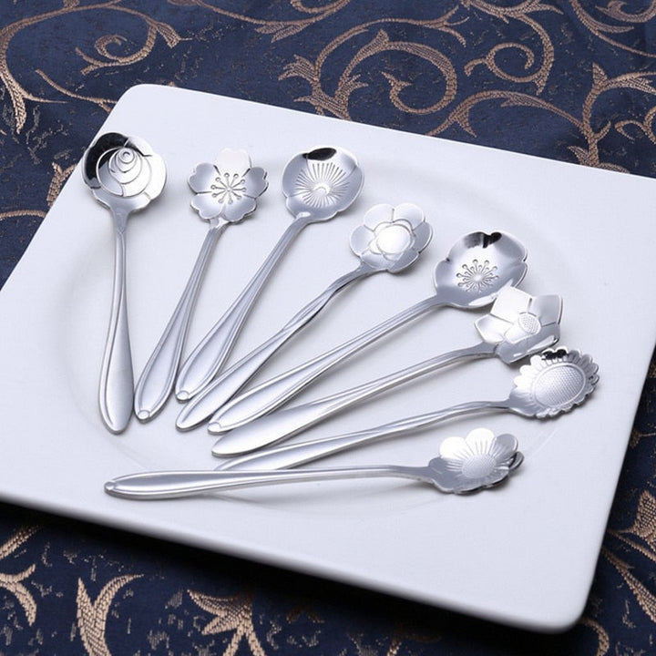 8-piece stainless steel teaspoon set with flower design