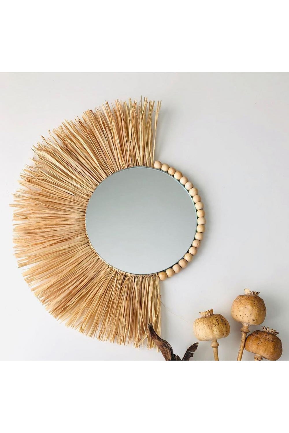 Straw Hat Style Mirror |